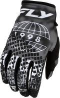 Kinetic Blur Gloves (2027)